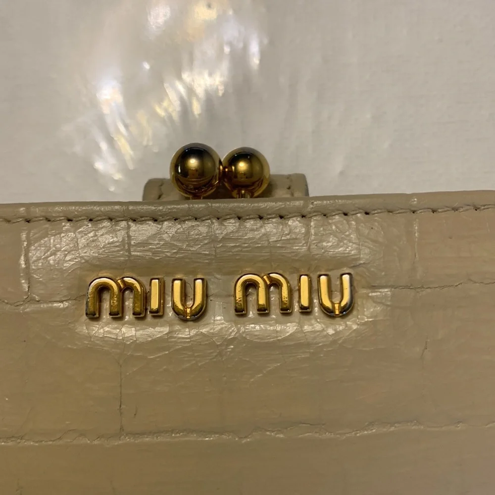 MiuMiu wallet - Picture 6 of 8